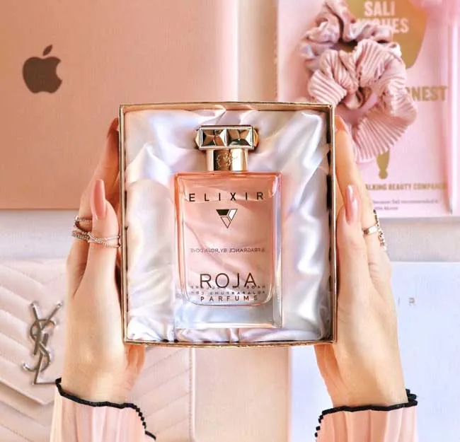 Top 11 chai nước hoa nhóm hương Oriental Floral hoa cỏ phương Đông rất thơm