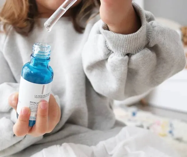 Top 5 loại serum La Roche Posay hỗ trợ làm sạch mụn phục hồi da được nhiều khách hàng yêu thích - 13