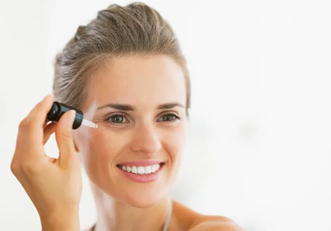 Serum tái tạo là gì? Review top 10 serum tái tạo phục hồi da được nhiều khách hàng yêu thích