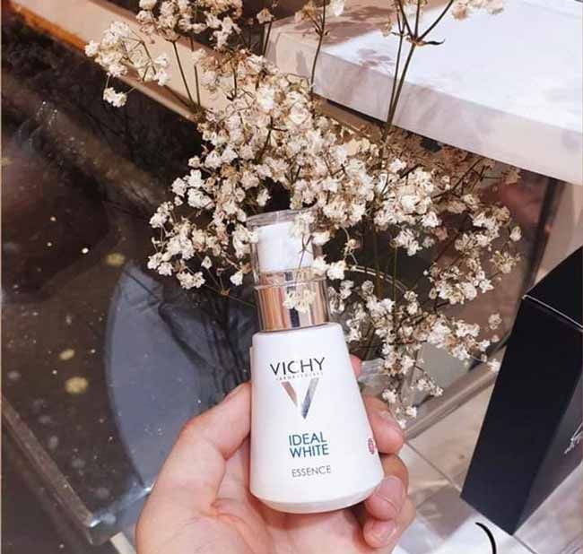 Review 7 tinh chất serum Vichy dưỡng ẩm chống láo hóa cho da trắng mịn được nhiều khách hàng yêu thích