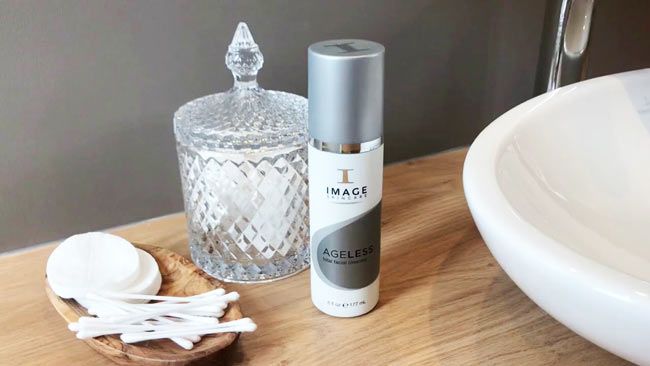 Top 13+ sữa rửa mặt cho da hỗn hợp chất lượng tốt để dùng hàng ngày