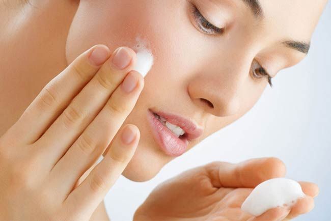 Top 13+ sữa rửa mặt cho da hỗn hợp chất lượng tốt để dùng hàng ngày