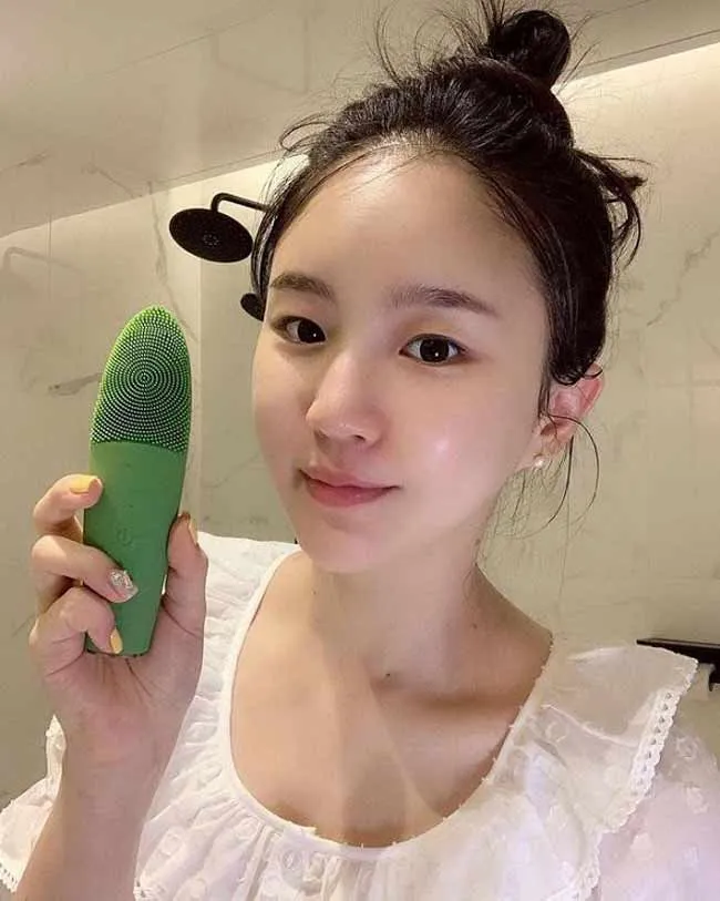 So sánh máy rửa mặt Juvera S và Juvera T New Edition rất chi tiết