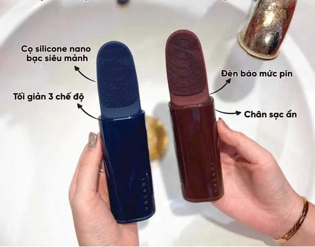 So sánh máy rửa mặt Juvera S và Juvera T New Edition rất chi tiết