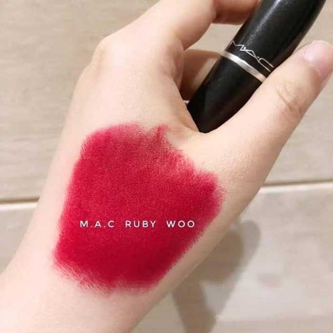 Son đỏ ruby hợp với da nào? Review 6 thỏi son màu đỏ ruby vô cùng đẹp - 12