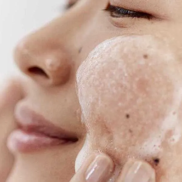 Top 7 sữa rửa mặt cho tuổi 14,15,16 thân thiện với làn da không gây mòn da
