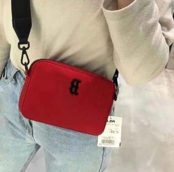 Top 11 mẫu túi xách nữ Hàn Quốc được giới trẻ sử dụng nhiều