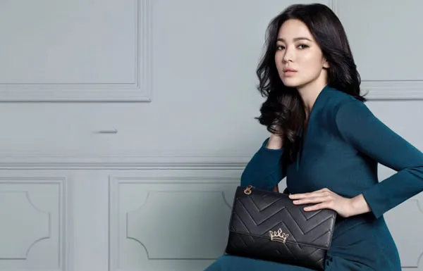 Top 11 mẫu túi xách nữ Hàn Quốc được giới trẻ sử dụng nhiều