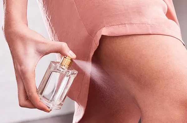 7+ vị trí xịt nước hoa trên cơ thể giúp lưu hương quyến rũ suốt cả ngày