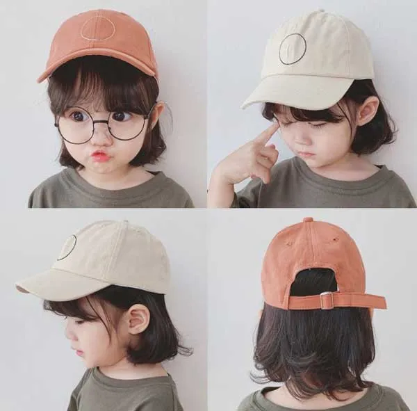 Cách chọn size mũ lưỡi trai đơn giản và cực chuẩn cho từng đối tượng