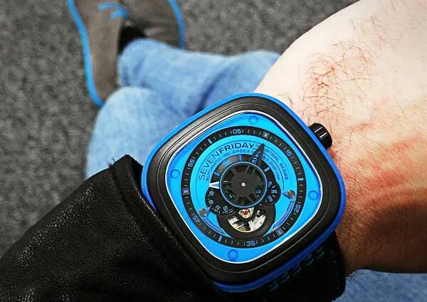 9 cách nhận biết đồng hồ Sevenfriday chính hãng thật giả hiệu quả