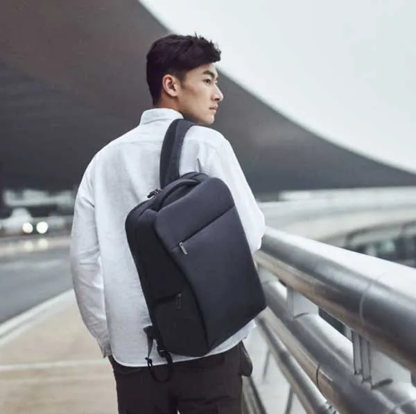 Top 13+ cách phối đồ với balo cho nam và nữ cực chất ai cũng cần biết