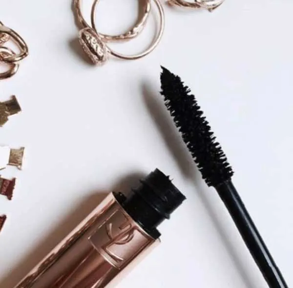 Chuốt mi hàng ngày có tốt không? Review 2 loại chuốt mascara chất lượng tốt - 6