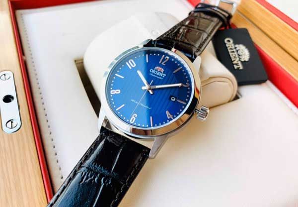 Top 10 mẫu đồng hồ mặt xanh navy cho nam đẹp và có 1-0-2