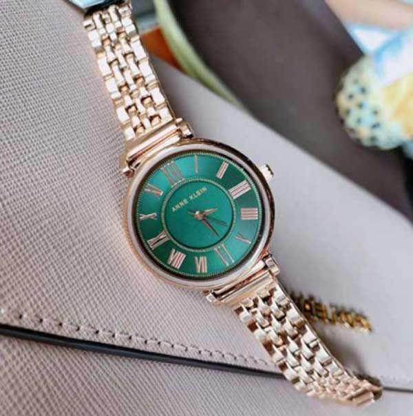 Top 8 mẫu đồng hồ nữ đẹp sang chảnh được ưa chuộng hiện nay
