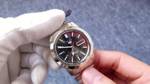 Top 7 mẫu đồng hồ Seiko cổ điển chạy bền bỉ được dùng nhiều mọi thời đại
