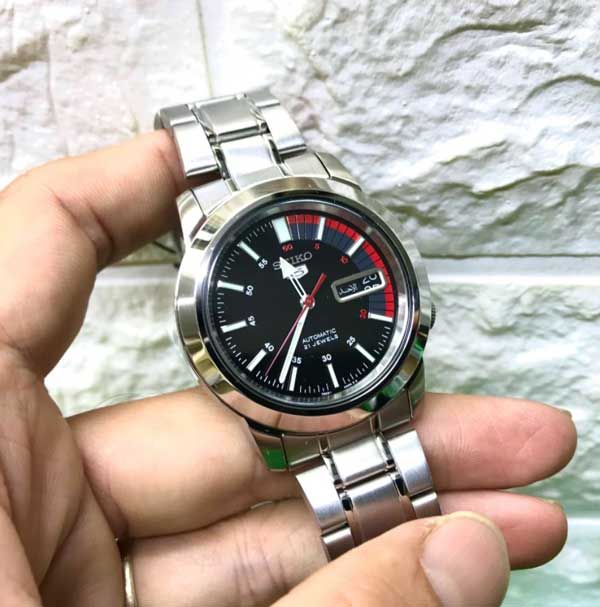 Top 7 mẫu đồng hồ Seiko cổ điển chạy bền bỉ được dùng nhiều mọi thời đại