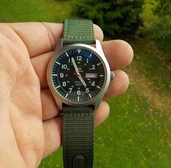 Top 5 đồng hồ Seiko quân đội máy Automatic đáng dùng cho Nam