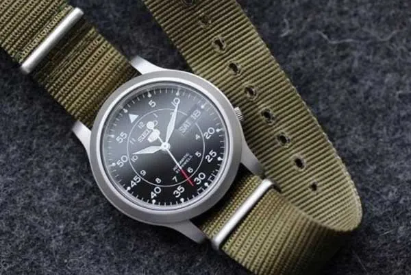 Top 5 đồng hồ Seiko quân đội máy Automatic đáng dùng cho Nam