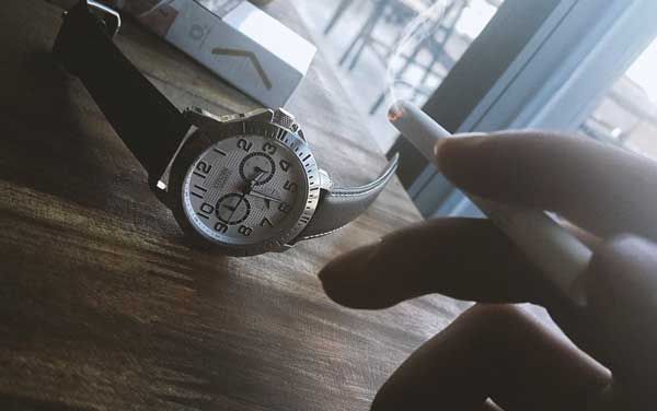 Top 14 đồng hồ thể thao kiểu dáng khỏe khoắn chống thấm nước cực đỉnh cho nam - 6