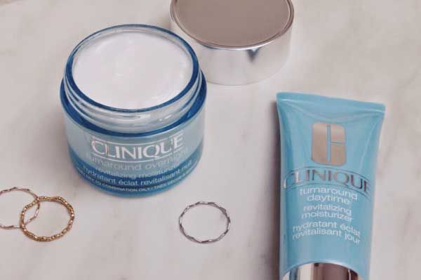 Kem dưỡng ẩm Clinique có tốt không? Review 5 kem dưỡng Clinique được nhiều khách hàng yêu thích