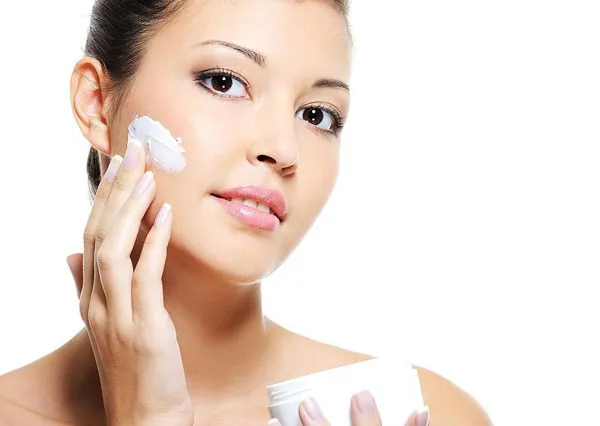 Top 12 kem dưỡng da chống lão hóa ban đêm nhanh và hiệu quả hiện nay