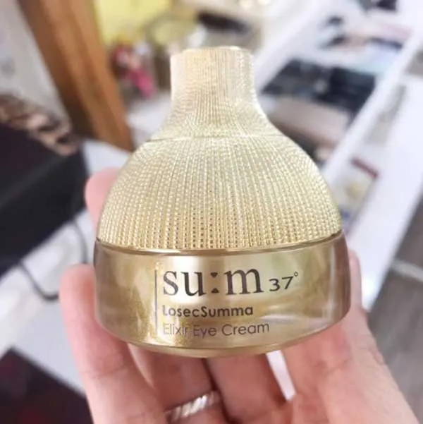 Top 7 kem dưỡng mắt Hàn Quốc ngừa lão hóa và giảm bọng mắt hiệu quả - 7