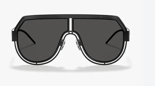 Top 13 kính đen cool ngầu cho nam - nữ được ưa chuộng hiện nay