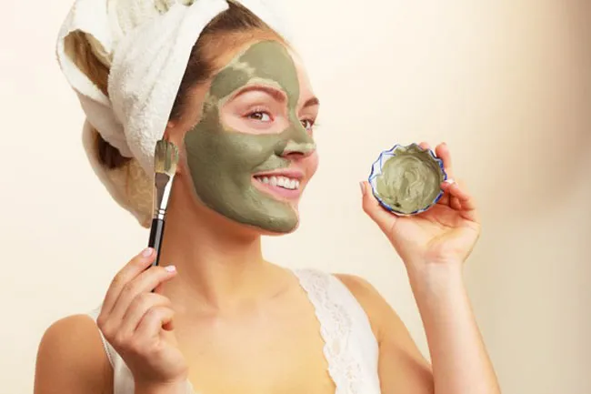 Mặt nạ thải độc là gì? Top 5 mặt nạ detox thải độc cho da dầu mụn