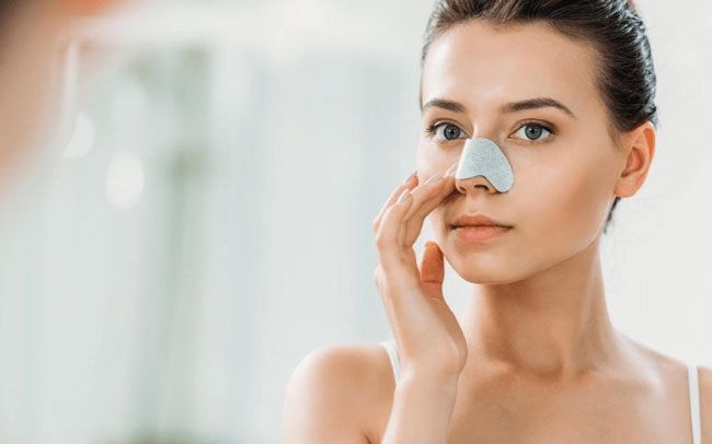 Mụn cám là gì? Top 5 sản phẩm trị sạch mụn cám thân thiện với làn da và nhanh chóng
