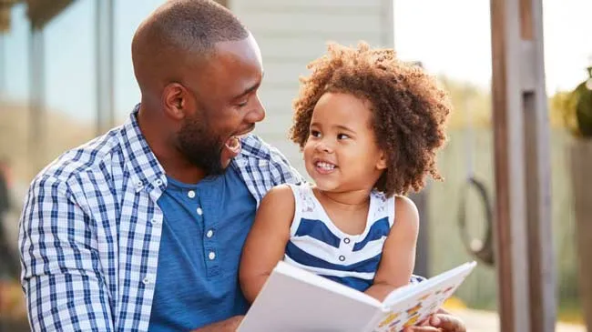 Ngày của Cha 2025 là ngày nào? Top 10+ món quà Father's Day ý nghĩa