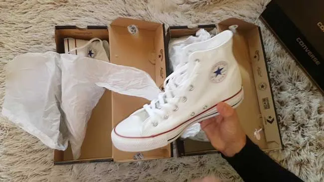 13 cách phân biệt giày Converse chính hãng Thật -Giả nhanh chóng