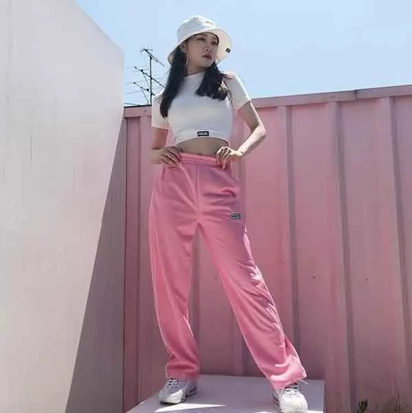 Casual style là gì? Cách phối đồ phong cách Casual nổi bật cho mọi vóc dáng