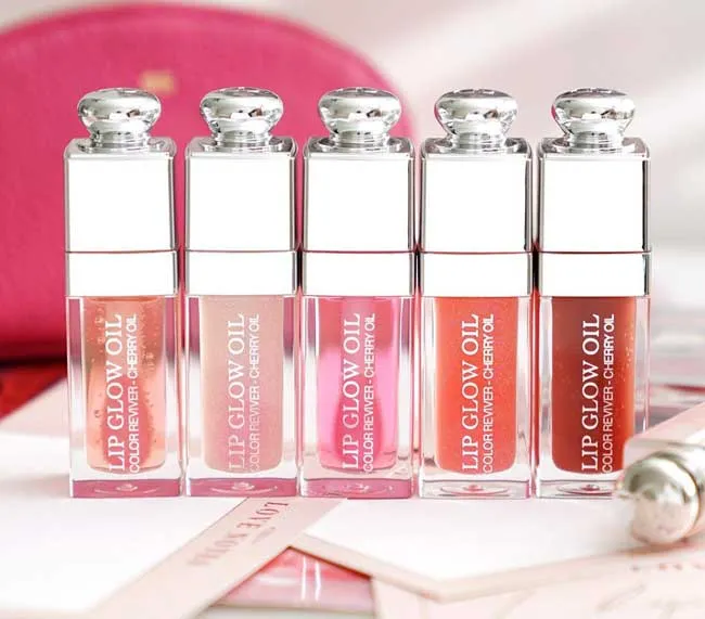 So sánh son dưỡng Dior và DHC nên dùng loại nào tốt hơn? - 11