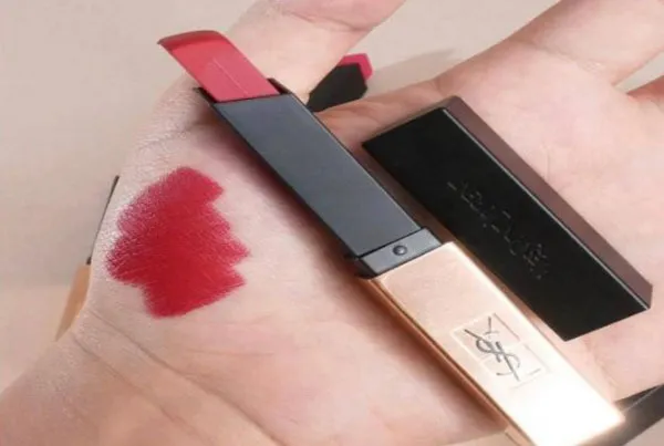 Top 9 thỏi son môi cho nam giới màu tự nhiên