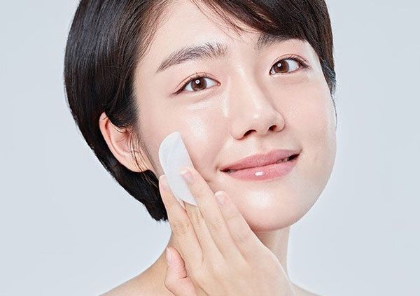 Top 7 tẩy trang cho da nhạy cảm lành tính giúp da sạch dịu rất nhẹ
