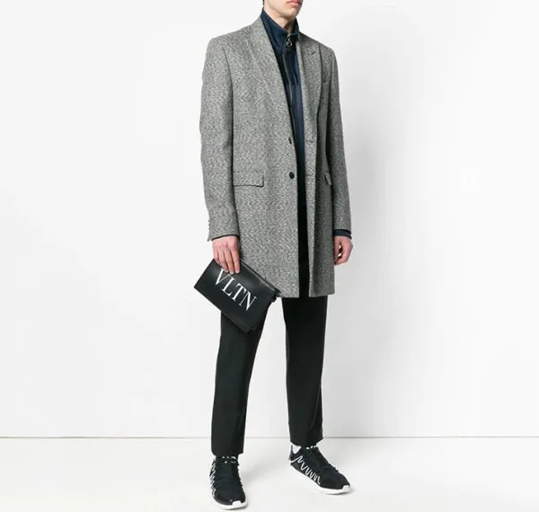 Túi Valentino có tốt không? Top 6 túi xách Valentino mẫu trendy năm nay - 12