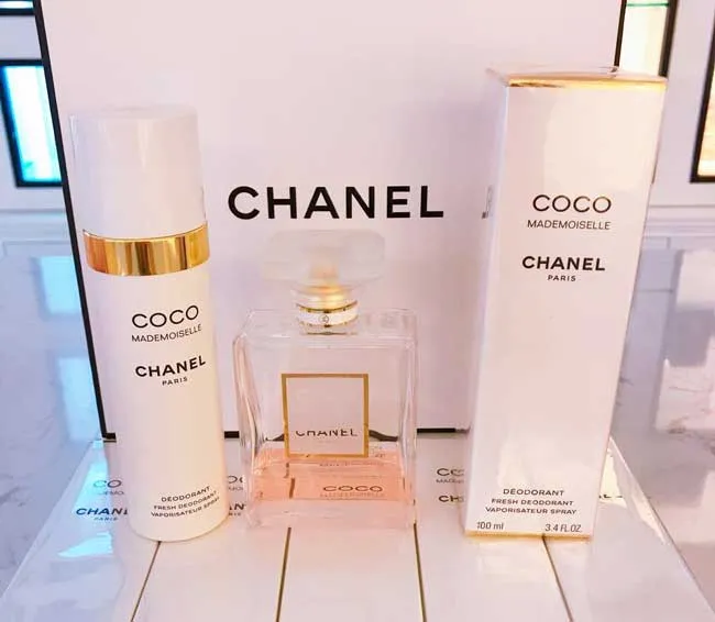 Xịt khử mùi cơ thể là gì? Cách sử dụng xịt khử mùi thơm lâu khô thoáng