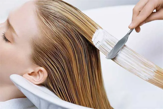 10 công thức làm mặt nạ dưỡng tóc từ thiên nhiên tại nhà