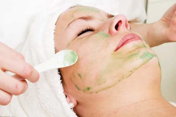 Top 8 công thức làm mặt nạ nha đam cấp ẩm dưỡng da mịn màng - 3