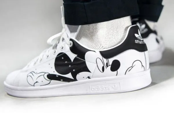 Top 7 đôi giày Adidas Stan Smith màu trắng dễ phối đồ được yêu rất thích