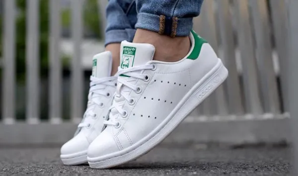 Top 7 đôi giày Adidas Stan Smith màu trắng dễ phối đồ được yêu rất thích