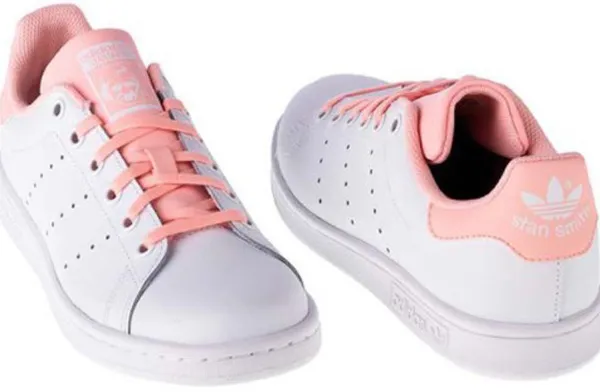 Top 7 đôi giày Adidas Stan Smith màu trắng dễ phối đồ được yêu rất thích