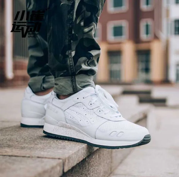 Giày Asics là của nước nào? Top 4 giày thể thao Asics được yêu rất thích