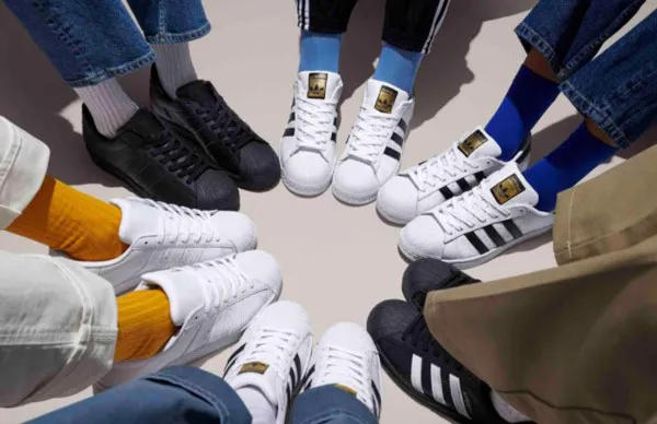 Top 7 giày thể thao Adidas mũi sò được yêu thích nhất hiện nay