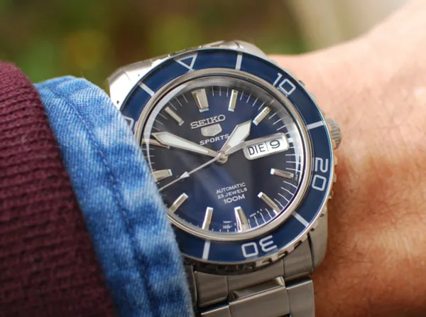 Máy đồng hồ in-house là gì? Top 6 đồng hồ in-house của hãng Seiko được nhiều khách hàng yêu thích - 11