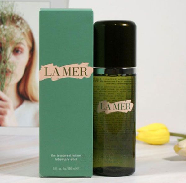 Mỹ phẩm organic có tốt không? Top 10 mỹ phẩm làm đẹp da organic được yêu rất thích
