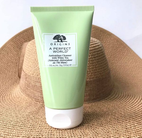 Mỹ phẩm organic có tốt không? Top 10 mỹ phẩm làm đẹp da organic được yêu rất thích