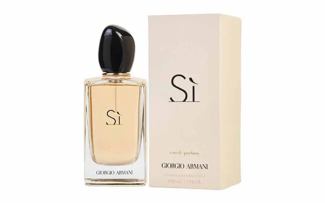 Review 9 chai nước hoa nữ Giorgio Armani thơm lâu quyến rũ