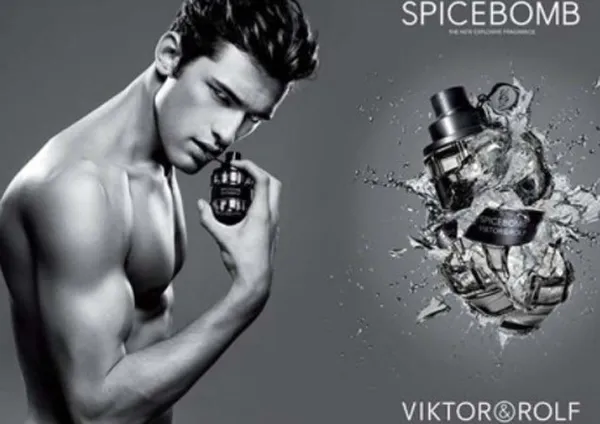 Top 5 chai nước hoa Viktor & Rolf hương thơm quyến rũ được yêu rất thích